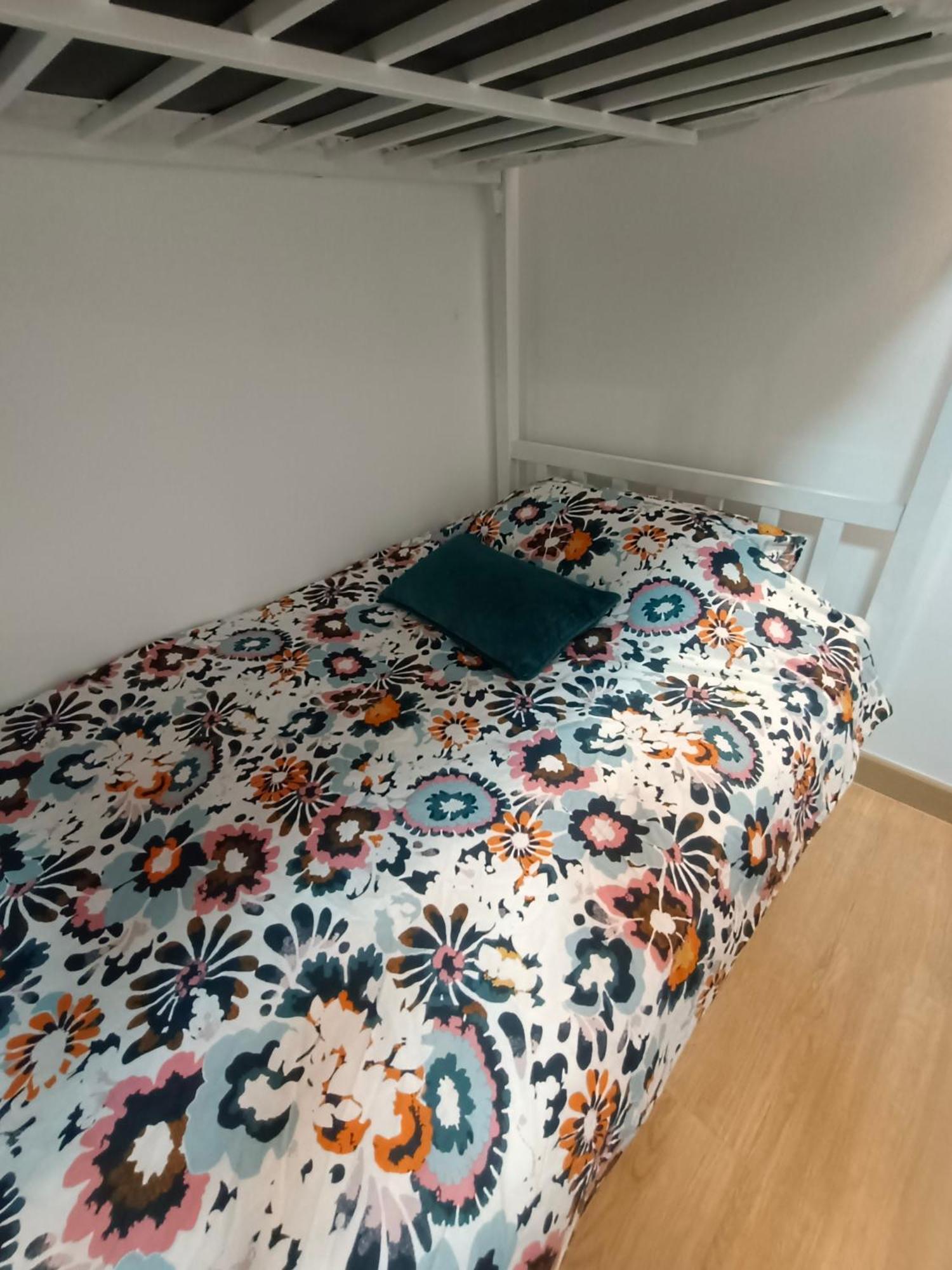 Hotel Be Happy House Bangyai Nonthaburi Habitación foto
